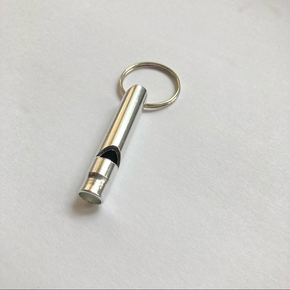 3 Whistles Keychain Key Chain Camping Hiking Lost Kids Personal Safety Adventure - Picture 11 of 11